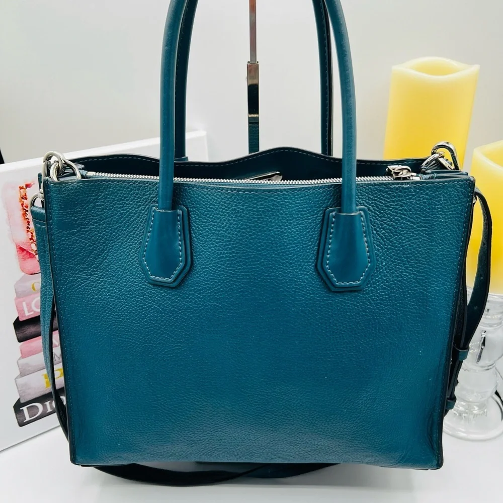 Michael Kors Mercer Large Pebble Leather Accordion Tote - EUC